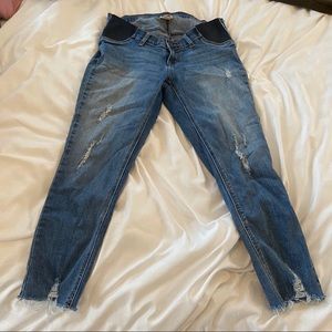 Indigo Blue maternity jean capris size Medium